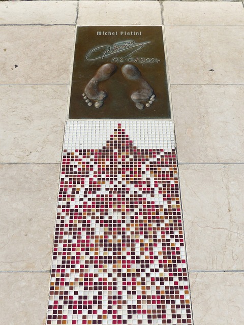 次打入四強 次打入四強